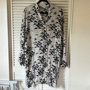 Kamohoaliʻi  Hawaiian wear. womens Long sleeve tunic dress XL.Never worn, no tag